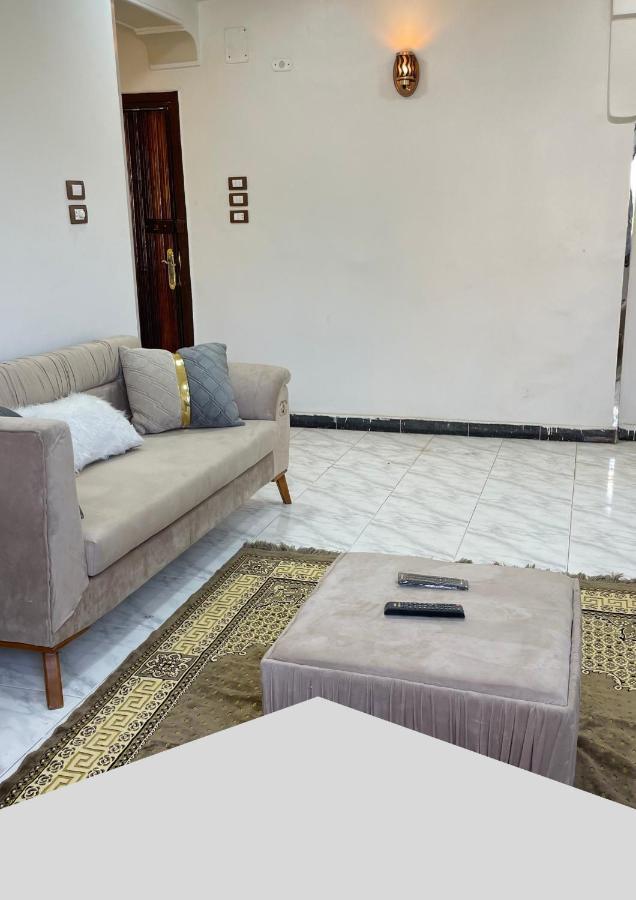Tabia Tower City Center Aswan Apartment Екстериор снимка